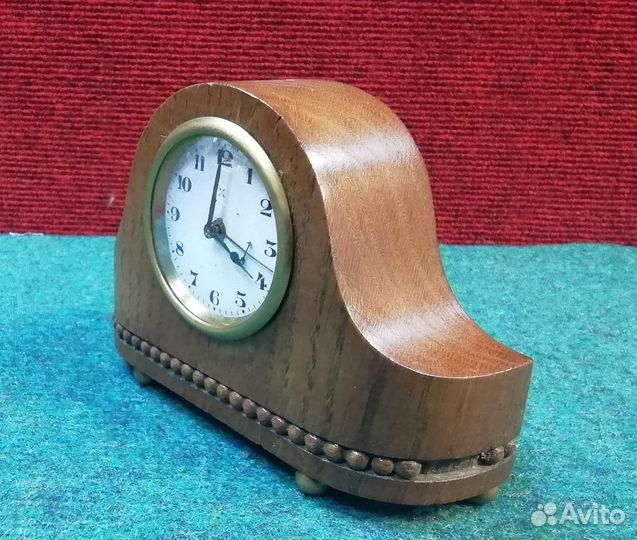 Старинные часы настольные