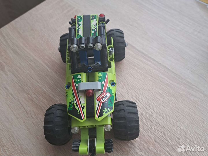 Внедорожник игрушечный лего
