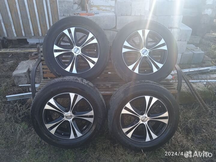 Литье диски r17 5x114 3 бу