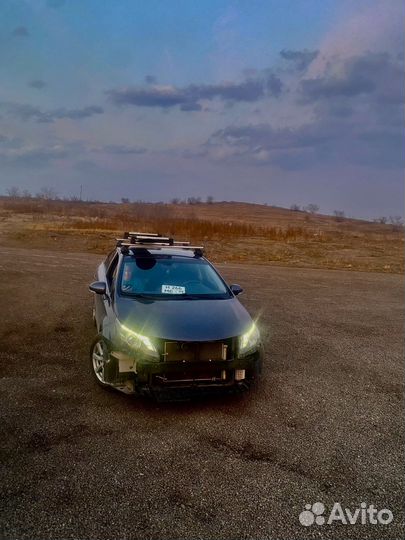 Поперечины багажник рейлинги на крышу lux