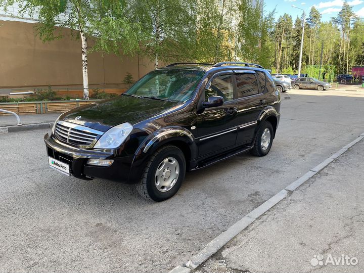 SsangYong Rexton 2.7 AT, 2009, 200 000 км