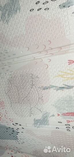 Коврик детский напольный нежных цветов