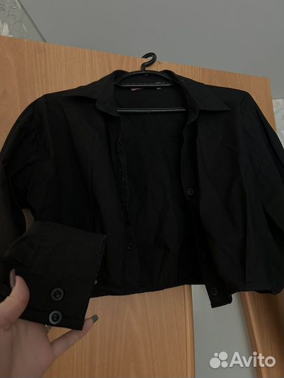 Укороченная рубашка черная