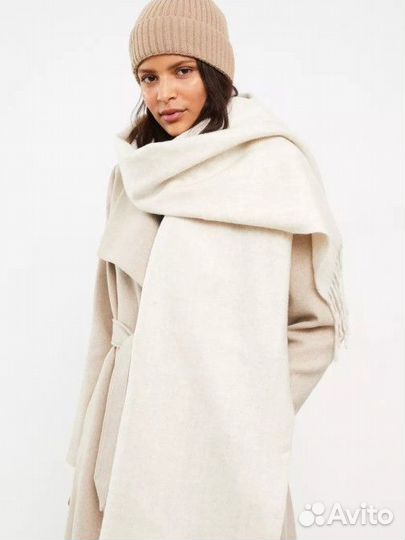 Тёплый шарф палантин