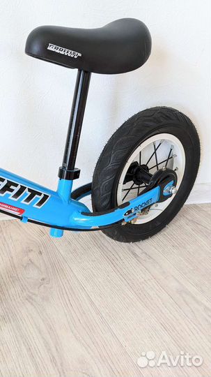 Беговел Graffiti Rocket