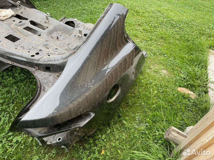 Задняя часть jaguar XF