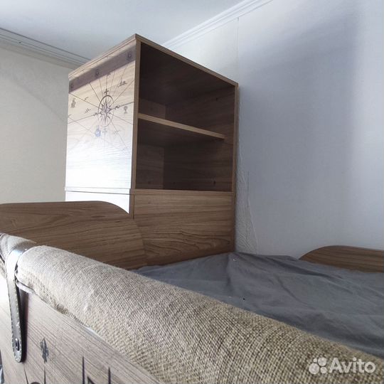 Детская двухярусная кровать бу