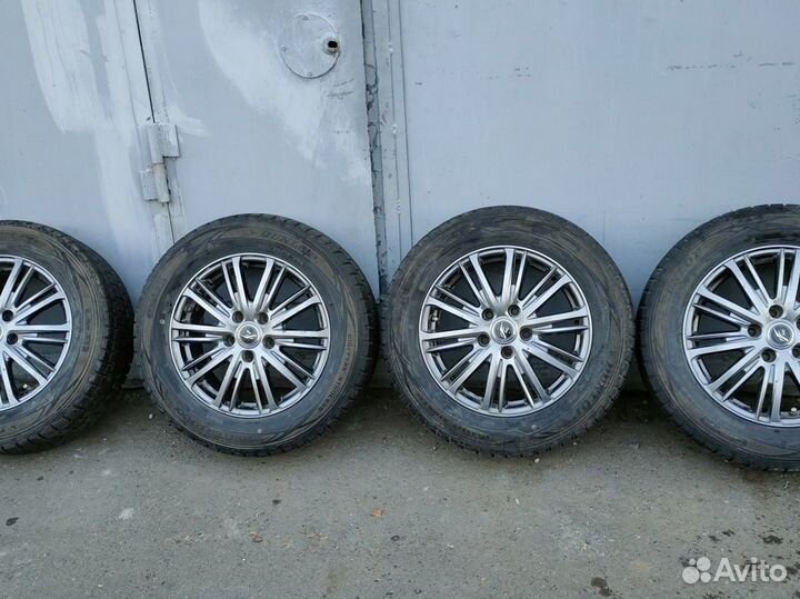 Резина зимняя dunlop r16