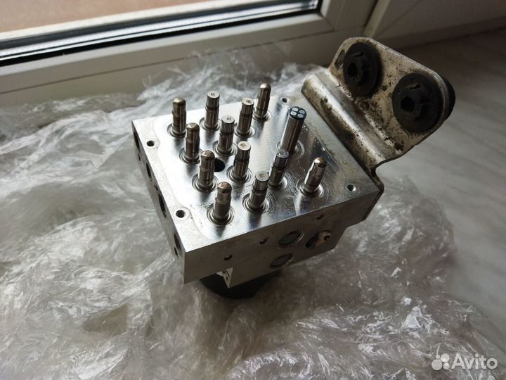 Насос ABS 4M0614517AA audi Q7 SQ7