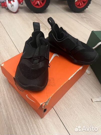 Кроссовки nike