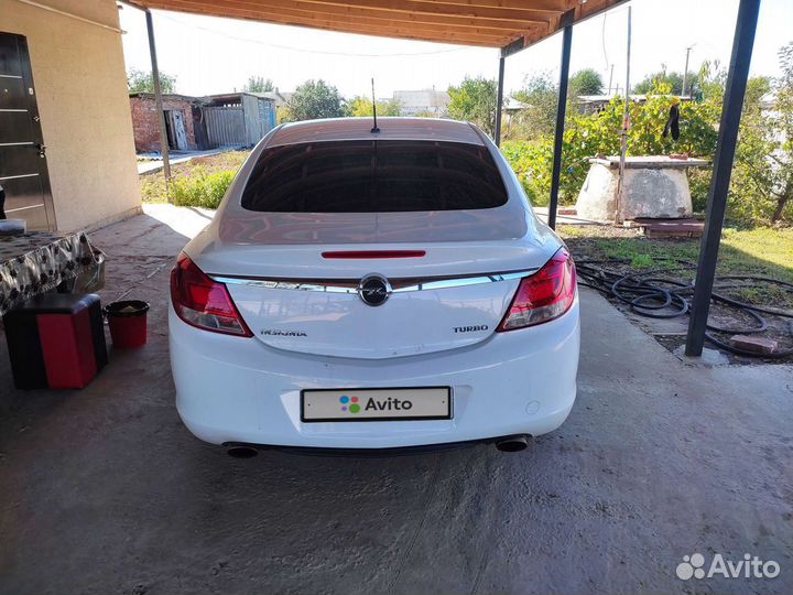 Opel Insignia 2.0 AT, 2010, 210 000 км