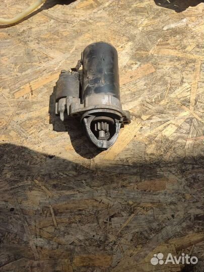 Стартер мерседес вито Vito w638 2,3TD 0041518901