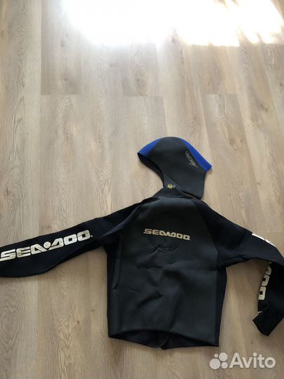 Гидрокостюм