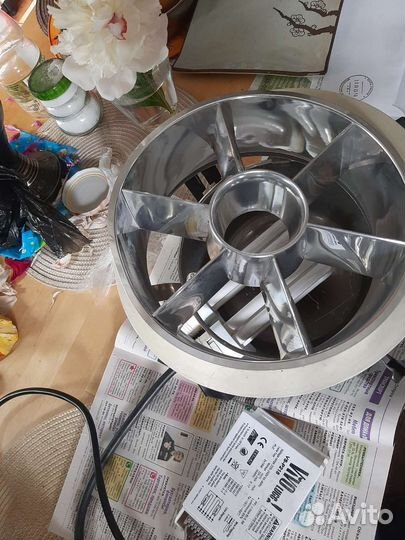 Лампа для подвесных систем либо потолков натяжных