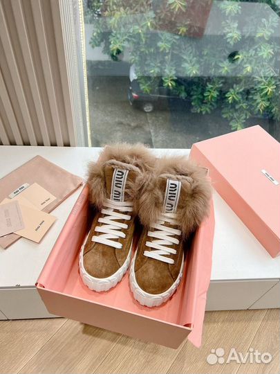 Ботинки женские MiuMiu