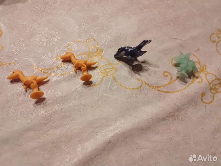 Скрепыши каваи и завры из Пятерочки