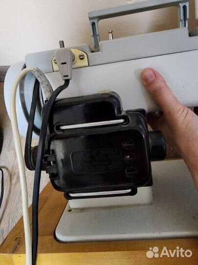 Швейная машинка Чайка 134 а