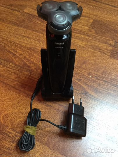 Роторная электробритва Philips RQ1250