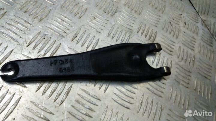 Вилка сцепления Renault Logan 1 2004-2014