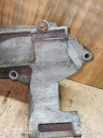 Кронштейн генератора Ford Focus 1 1.8 дизель