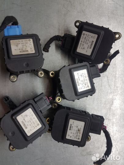 Моторчик заслонки печки VAG Audi VW