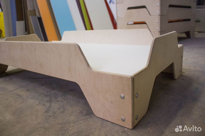 Детская кровать штабелируемая для доу оптом фанера