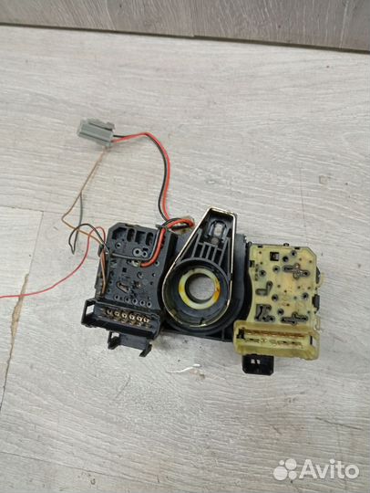 Переключатель подрулевой Renault Megane 1