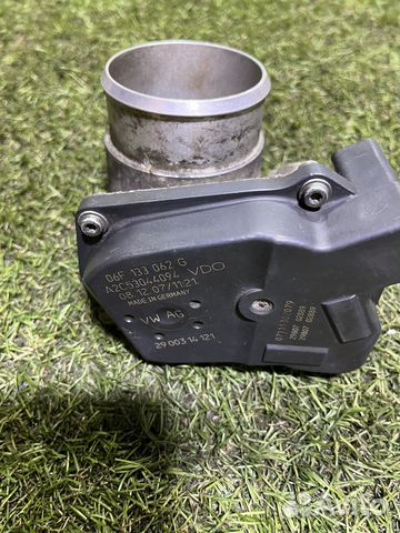 Дросельная заслонка 06F 133 062 G