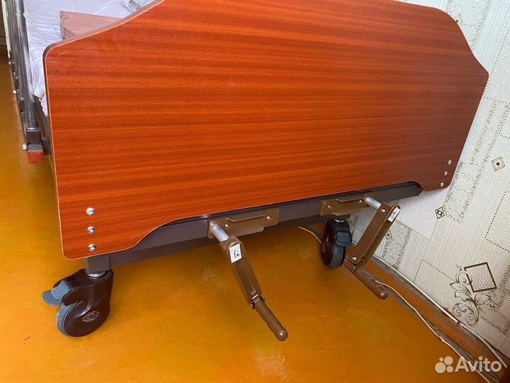 Кровать для лежачих больных