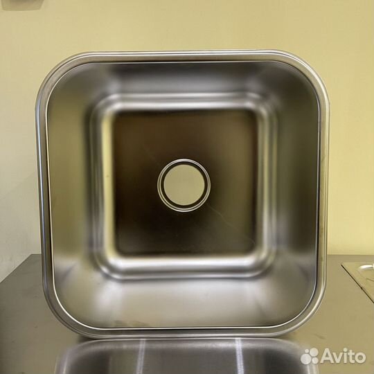 Встраиваемая моечная ванна gastrorag 8400-250