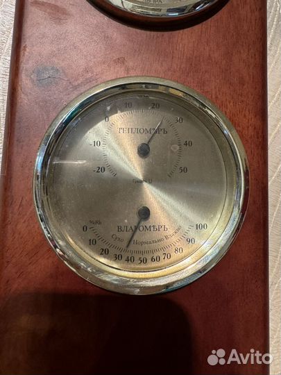 Погодник: хронометр, барометр, тепломер
