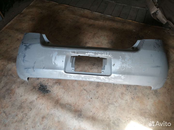 Бампера на toyota vitz 2 кузов