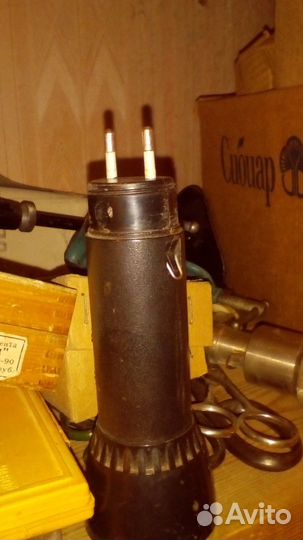 Фонарик аккумуляторный СССР. Зарядка от 220в