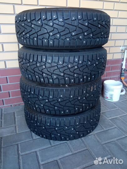 Pirelli Ice Zero 185/60 R15 88T