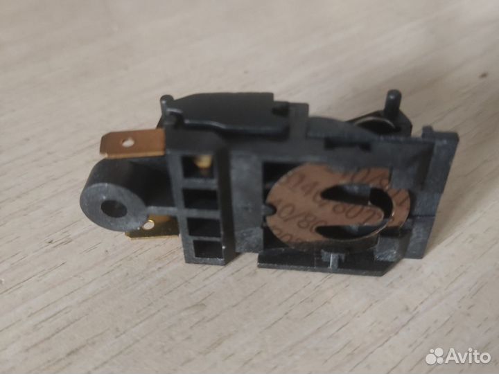 Кнопка выключения для чайника