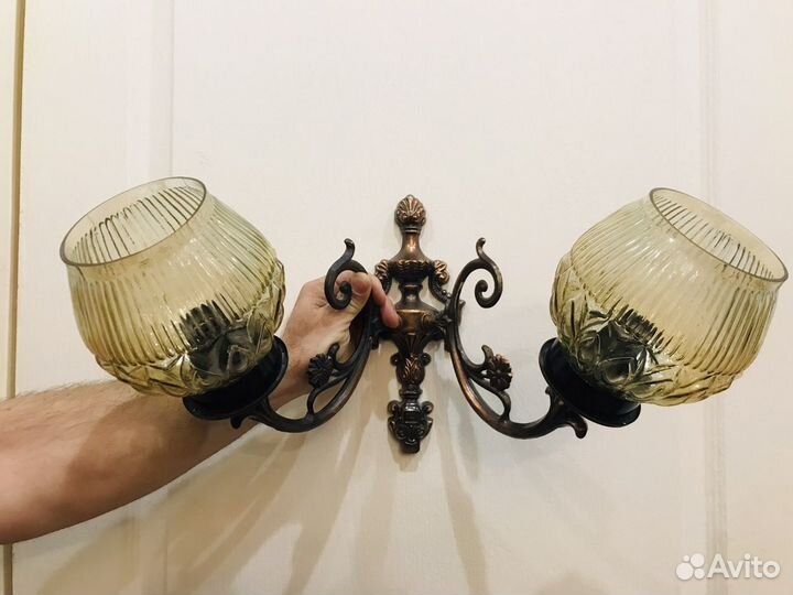 Люстры бра настольные лампы