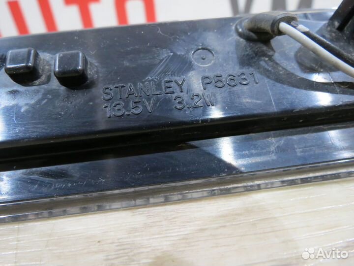 Фонарь стоп сигнал Mitsubishi Outlander XL