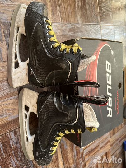 Хоккейные коньки bauer vapor x500 skate
