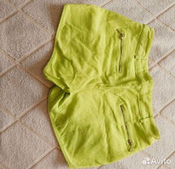 Шорты женские