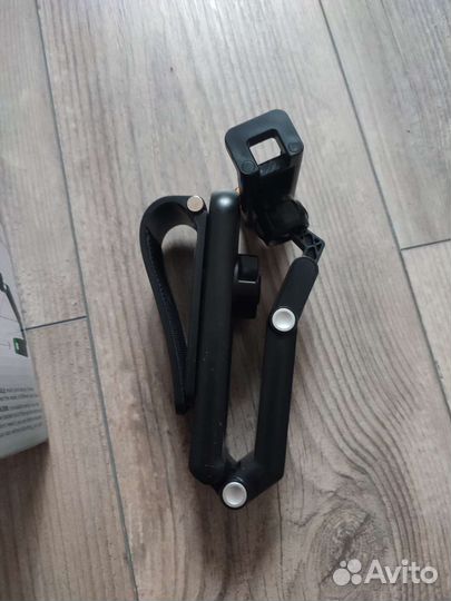 Держатель для телефона в машину