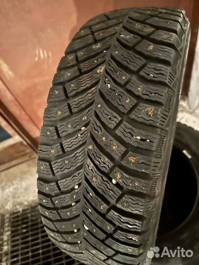 Michelin X-Ice North 4 205/65 R16 99T