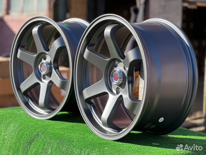 Разноширокие Rays TE37 r18 8/9J