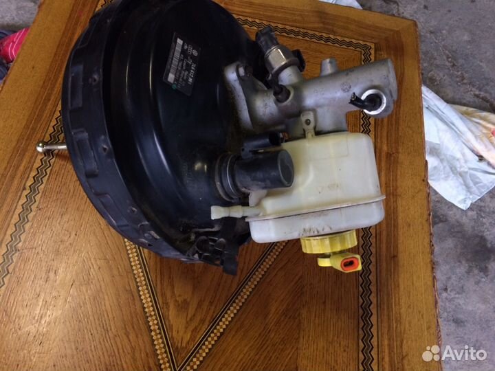 Volkswagen Touareg Audi Porsche Вакумный усилитель