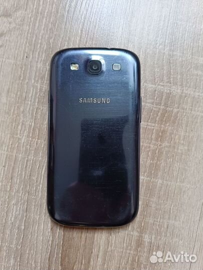 Samsung Galaxy S III GT-I9300, 32 ГБ