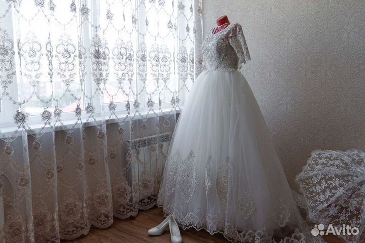 Платье