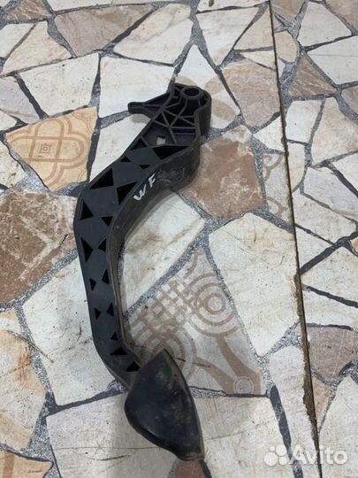 Педальный узел Skoda Fabia хэтчбэк 1.4 BXW 2008