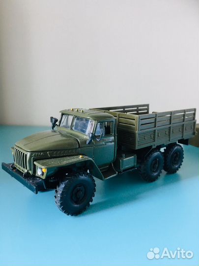 Урал с тентом/1:43