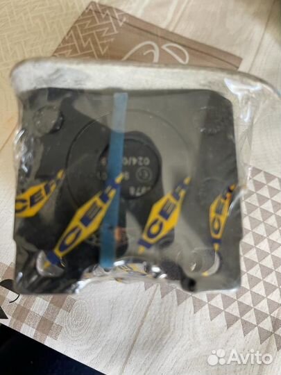 Тормозные колодки для авто Мерседес задние 2 пары