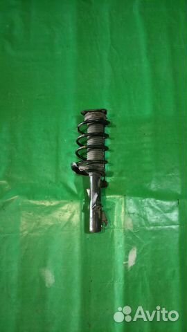 Стойка перед правая Mazda 3 Bk 2003-2009 2л МКПП