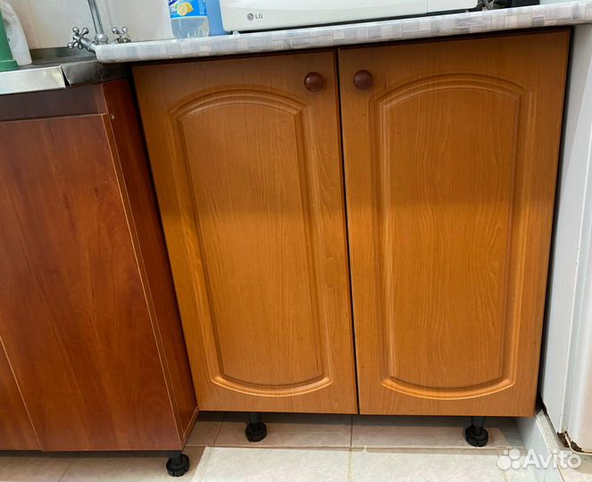 Кухонный гарнитур б/у